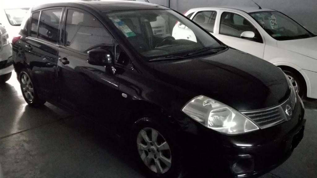 Nissan Tiida 1.8 Tekna,caja de 6ta,tapizado de cuero año