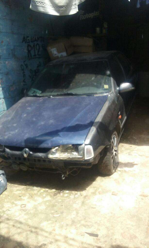 Vendo O Permuto Renault 19