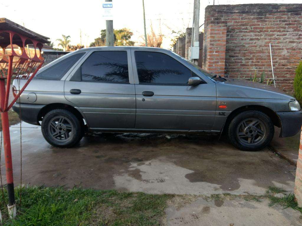 Ford Escort 98 Lx Diesel.