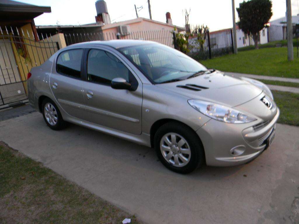 PEUGEOT COMPACT XS (solo 50mil Km)