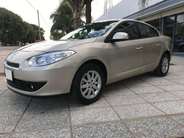 RENAULT FLUENCE  DYNAMIQUE 2.0 SOLO DE 9 A 12 Y DE 16 A