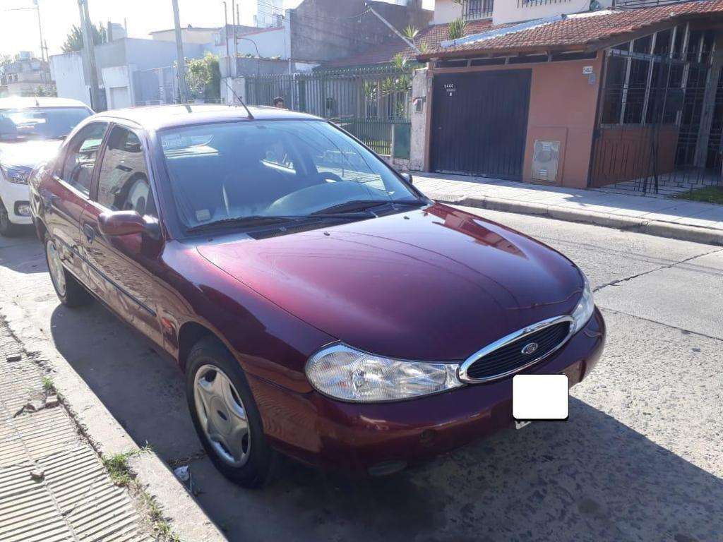 Ford Mondeo 1.8 Clx  km IMPECABLE