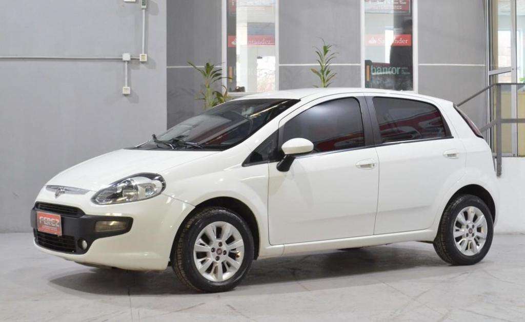 Fiat Punto attractive 1.4 8v nafta  puertas