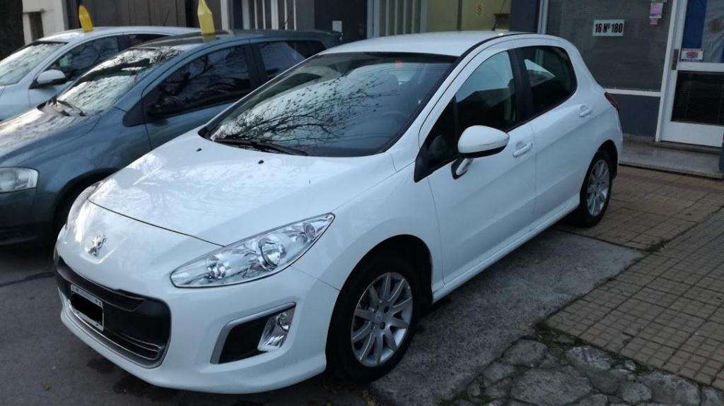 Peugeot 308 active 1.6 año . Unica mano  km.