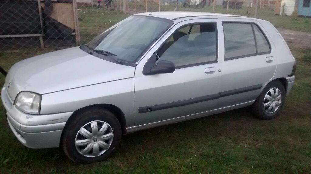 Clio Diesel  Al Dia. 75 Incluy.