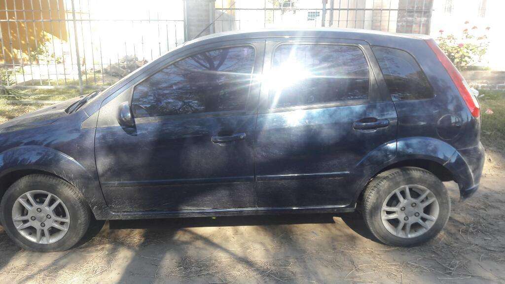 Ford Fiesta .diesel. Full.impecable.