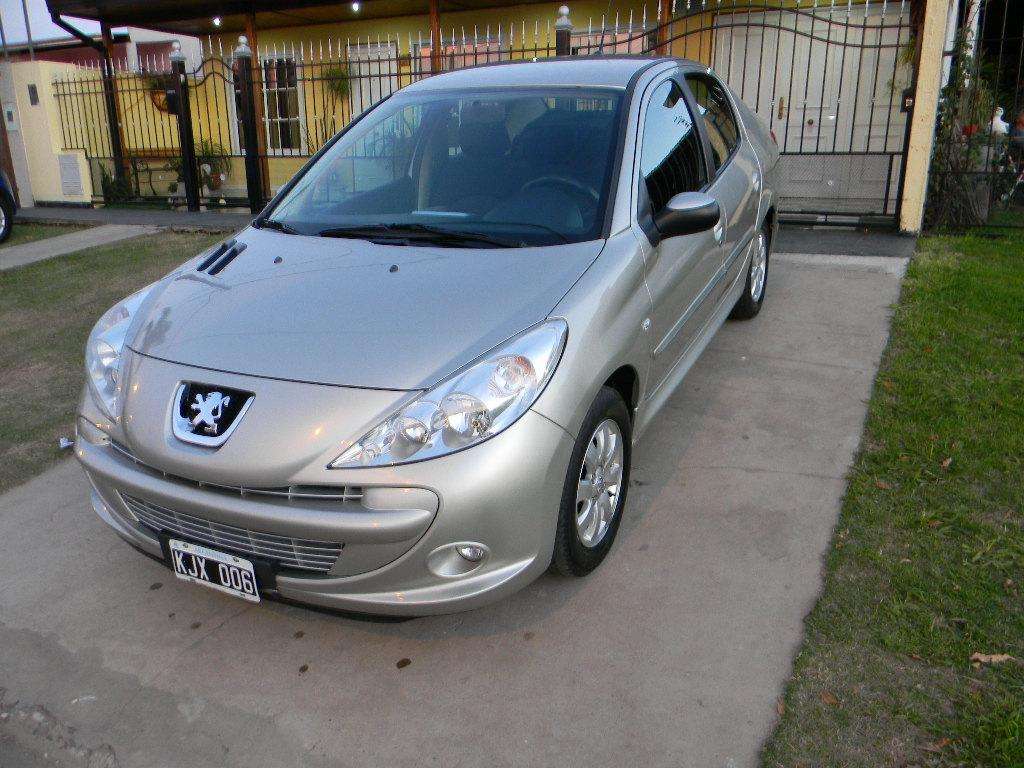PEUGEOT COMPACT XS (SOLO 50MIL KM)