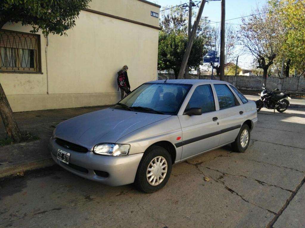 Ford Escort 1.8 Clx Diesel