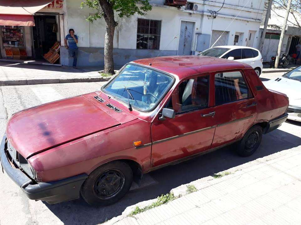 Dacia 94 nafta y gnc