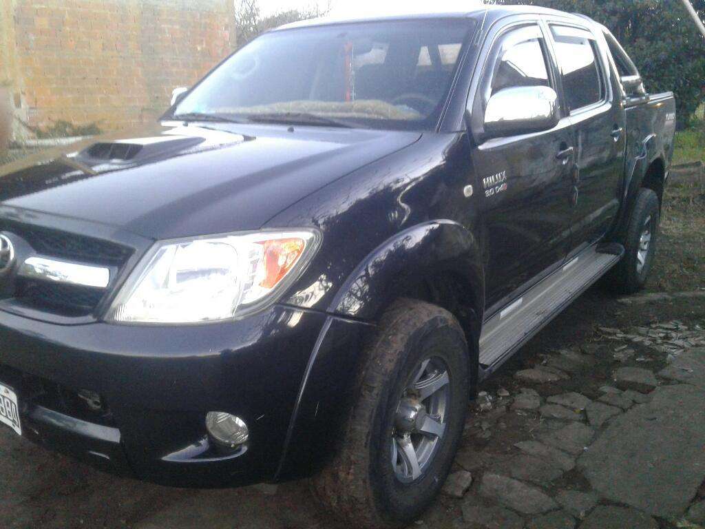 Toyota Hilux Srv 3.0 Full 4x