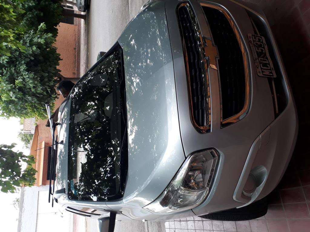 Vendo Chevrolet spin ao  con asientos LT titular