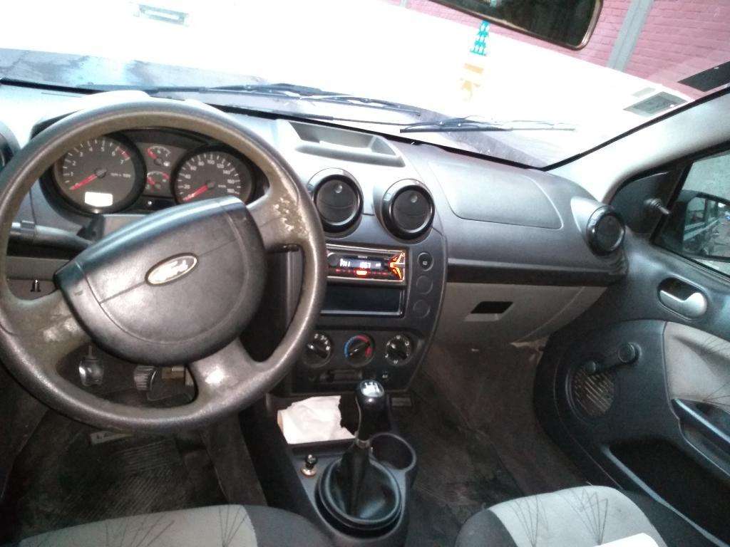 Vendo Ford Fiesta Max O Permuto