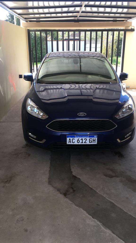 Ford Focus SE AT6