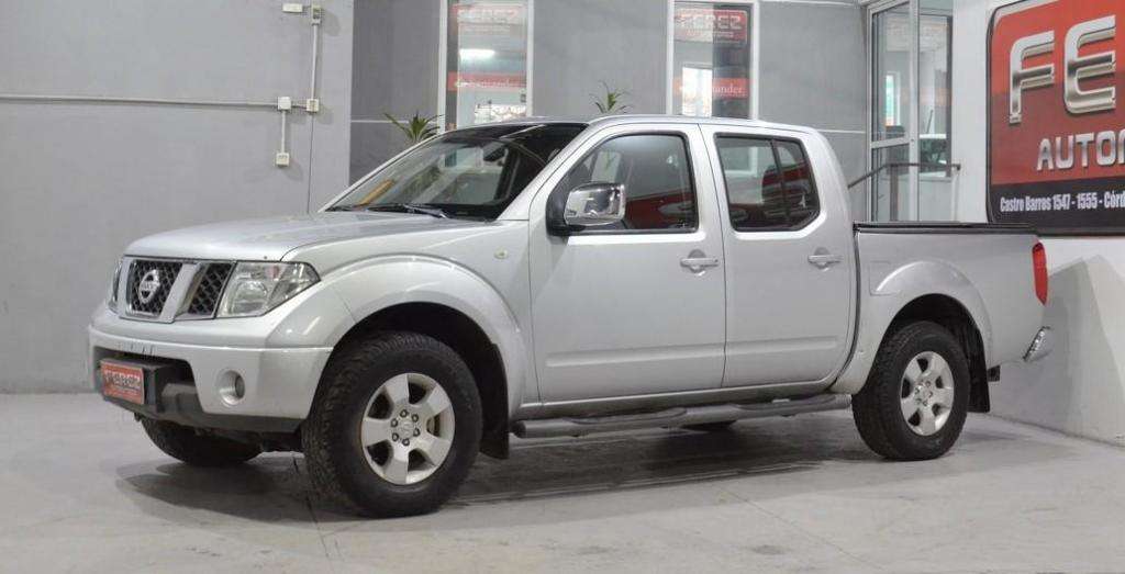 Nissan frontier le 2.5 diesel 4x4 automatica  luxe