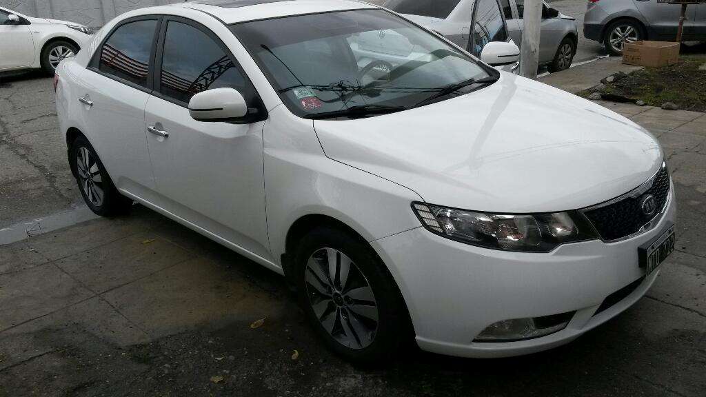 Vendo Kia Cerato Elegance Sx 