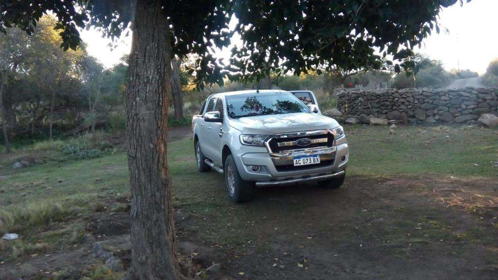 FORD RANGER XLT 4x