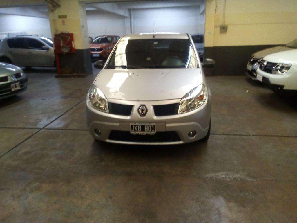 Renault sandero impecable