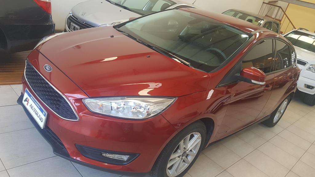 Ford Focus III 1.6 S - 