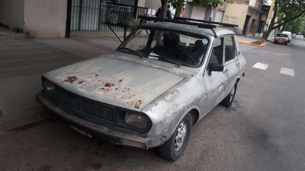 Renault 12 GNC Alarma