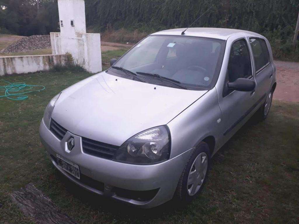Renault Clio  puertas - Muy buen Estado. 110mil