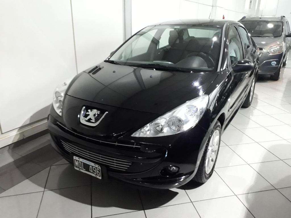 Peugeot 207 Compact feline 1.4 4 Ptas 