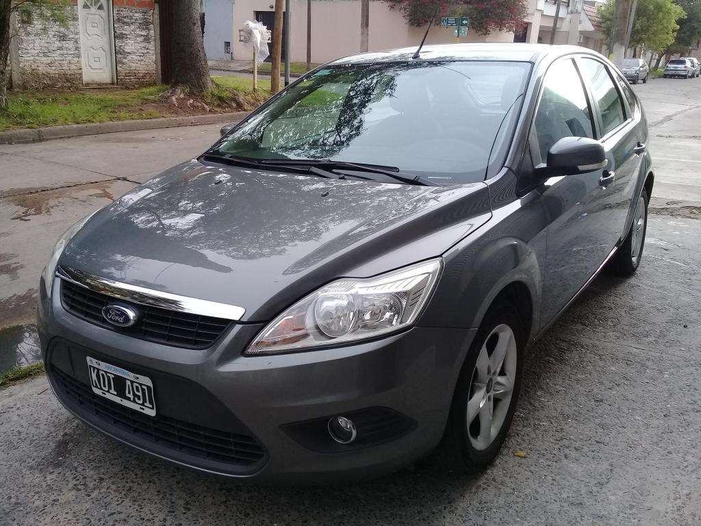 FORD FOCUS 1.6 TREND