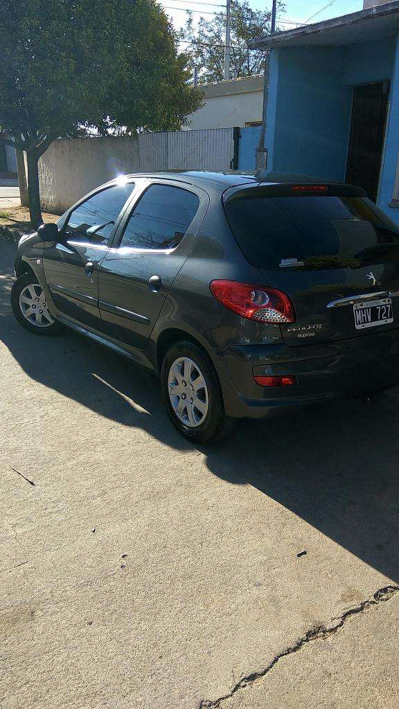 Peugeot active 207 xr