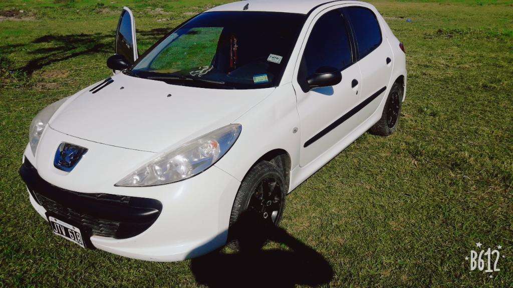 Vendo Peugeot207 Compact.