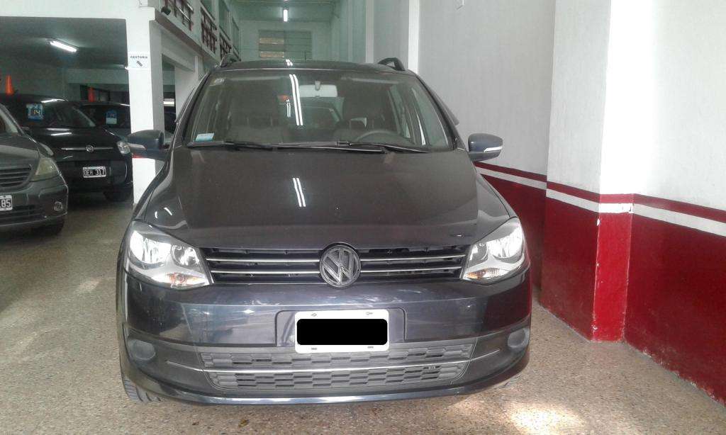 Volkswagen Suran 1.6 Trendline - Año  - Nafta