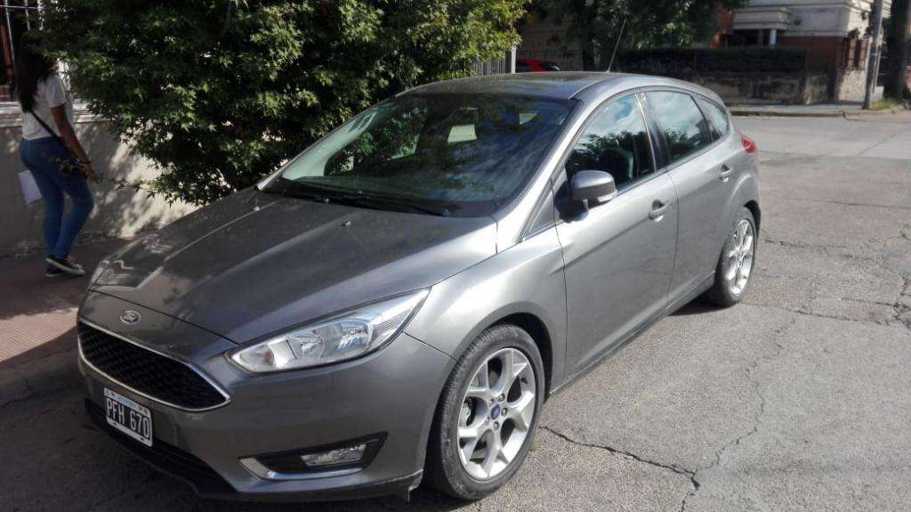 Ford Focus Se Plus Powershift