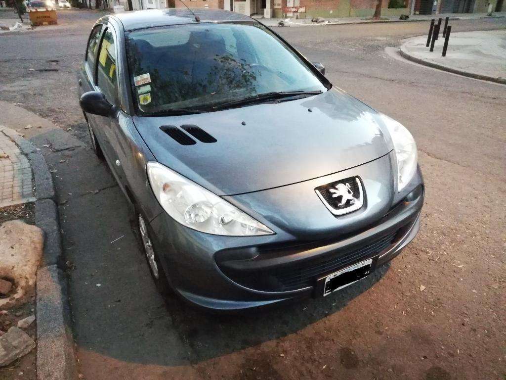 Peugeot 207 Compact 1.4 Xr 5p 