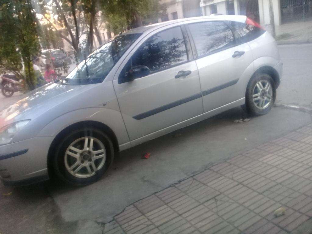 Vendo Ford Focus Excelene Estado