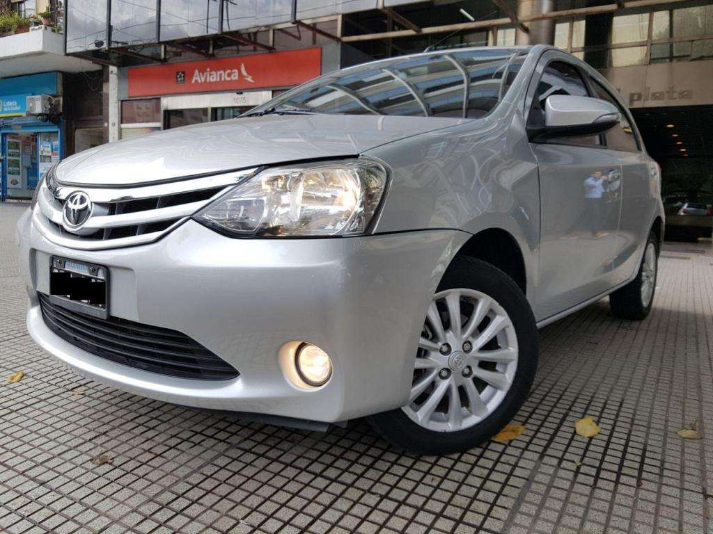 Toyota Etios  XLS 5P IMPECABLE!!!