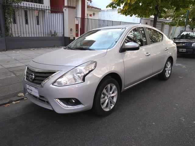 Nissan Versa  Advance MTcv) (my17)