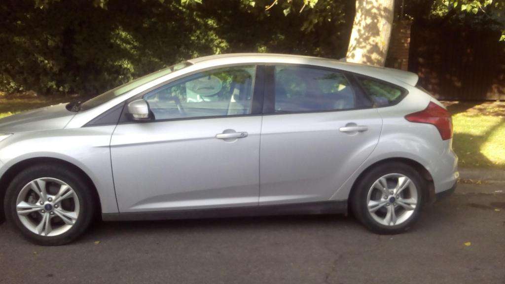 Ford Focus 1.6S km