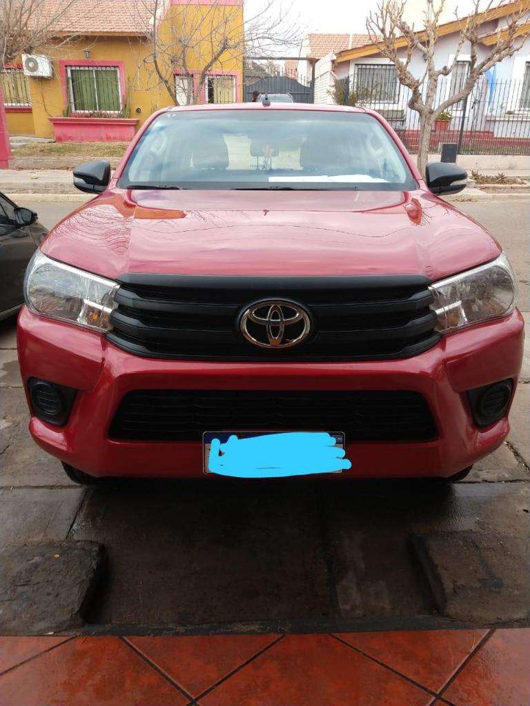 TOYOTA HILUX DX 4X2 DC 