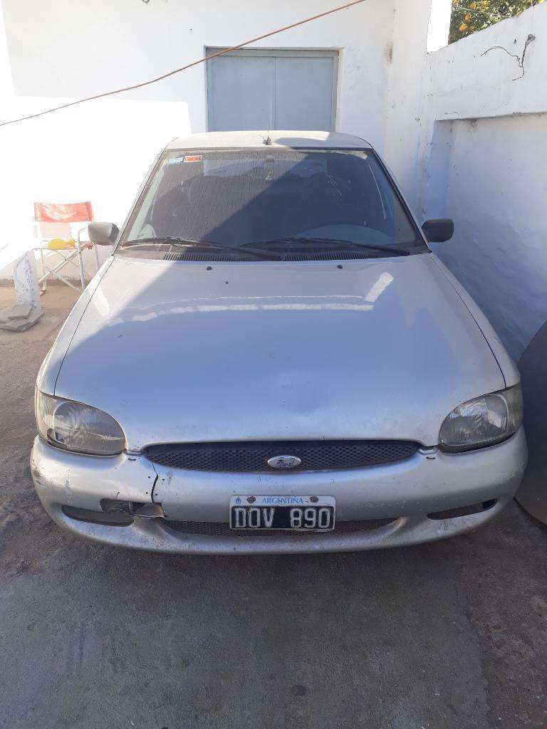 Vendo Ford Escor Modelo 