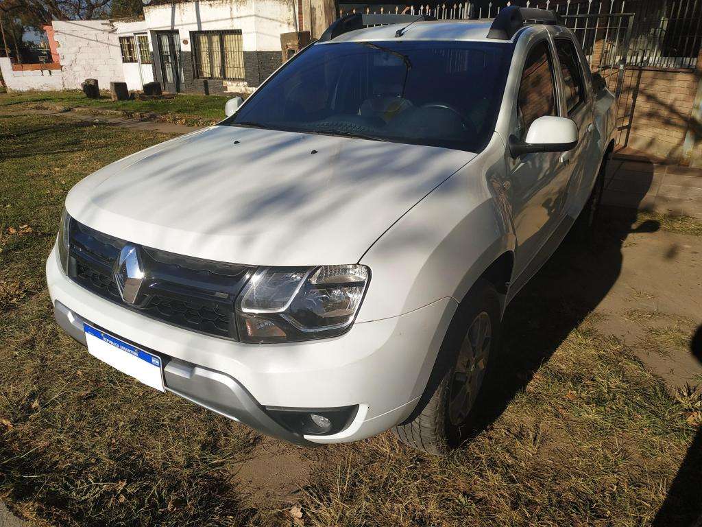 Renault Duster Oroch Privilege 2.0 año  impecable