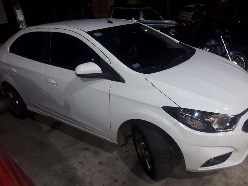 VENDO o PERMUTO POR MENOR VALOR CHEVROLET PRISMA 