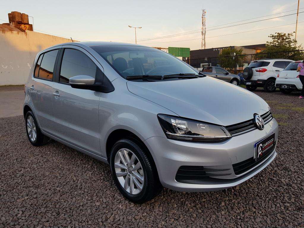 VOLKSWAGEN FOX CONNECT 1.6 5PT L/)