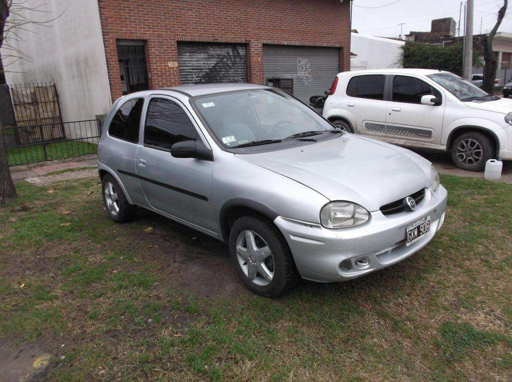 Chevrolet Corsa GL 1.6 nafta,  puertas, levanta