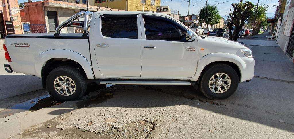 Toyota Hilux  Sr