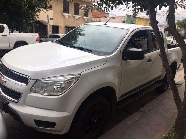 Dueño vende S10 con 46 mil km