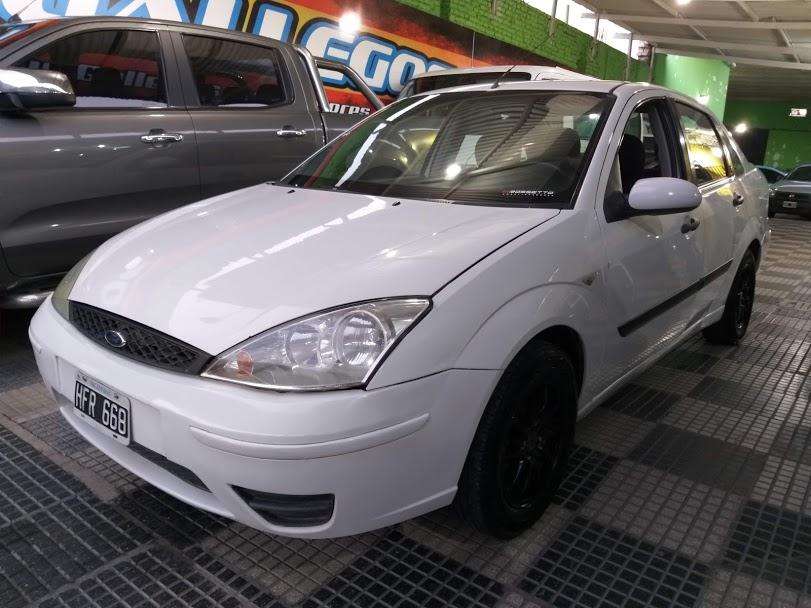 Ford Focus  GNC