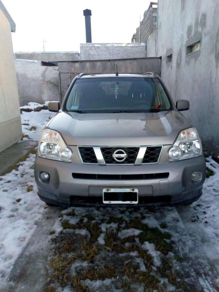 Nissan X-Trail 2.5 6mt Visia