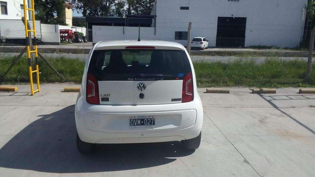 Vendo WV White Up! AÑO 