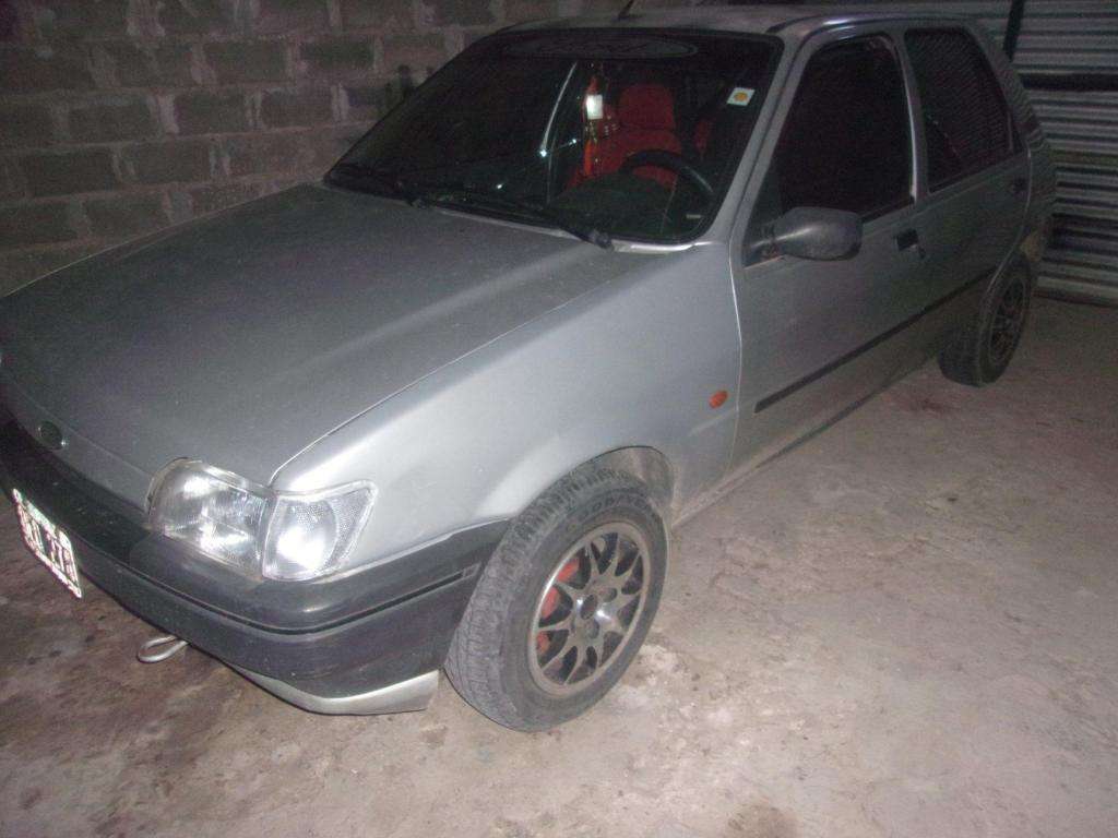 vendo ford fiesta diesel bueno motor 18cc mod 