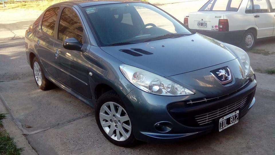 PEUGEOT 207 COMPACT