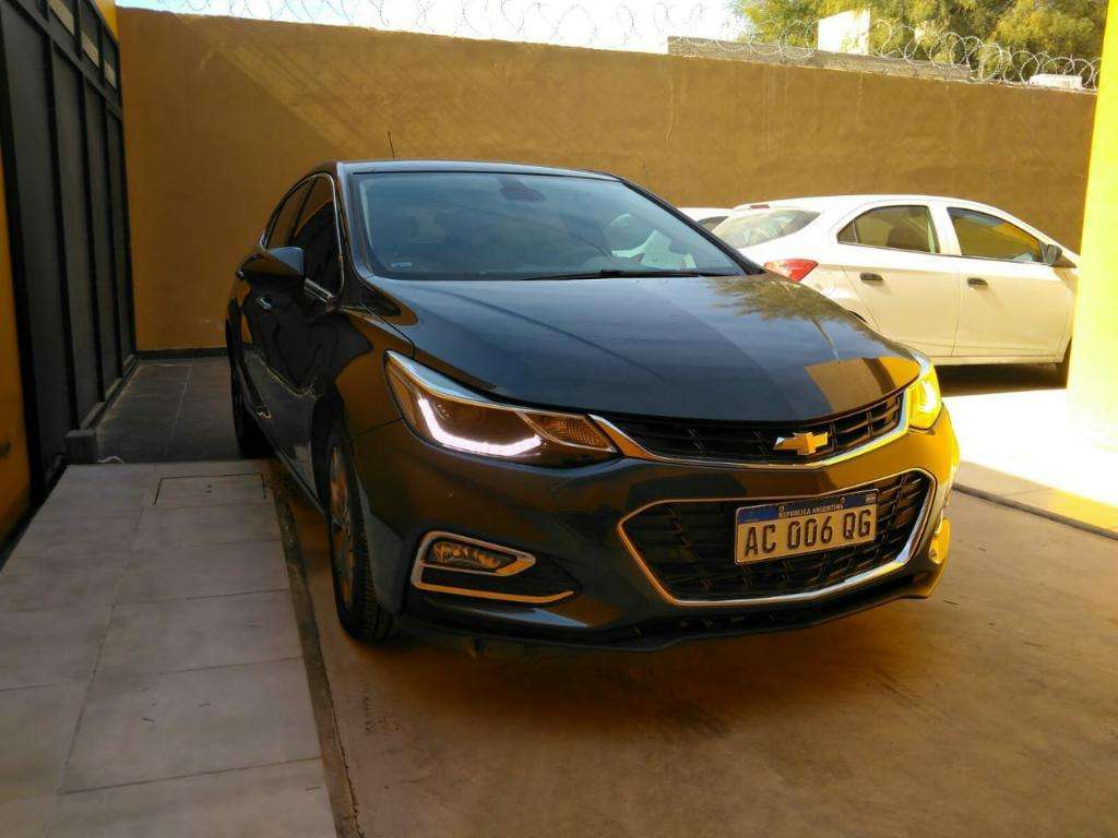 Cruze Ltz At.