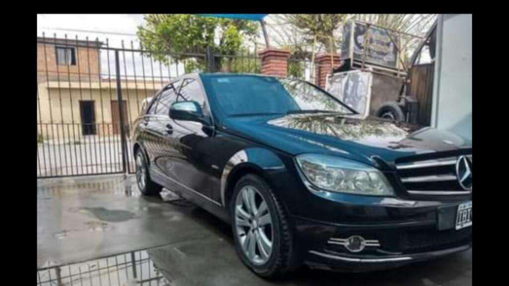 Vendo Mercedes-benz C200 Kompressor